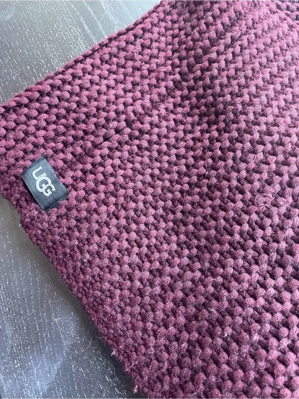 UGG Men's Knit Scarf in Plum